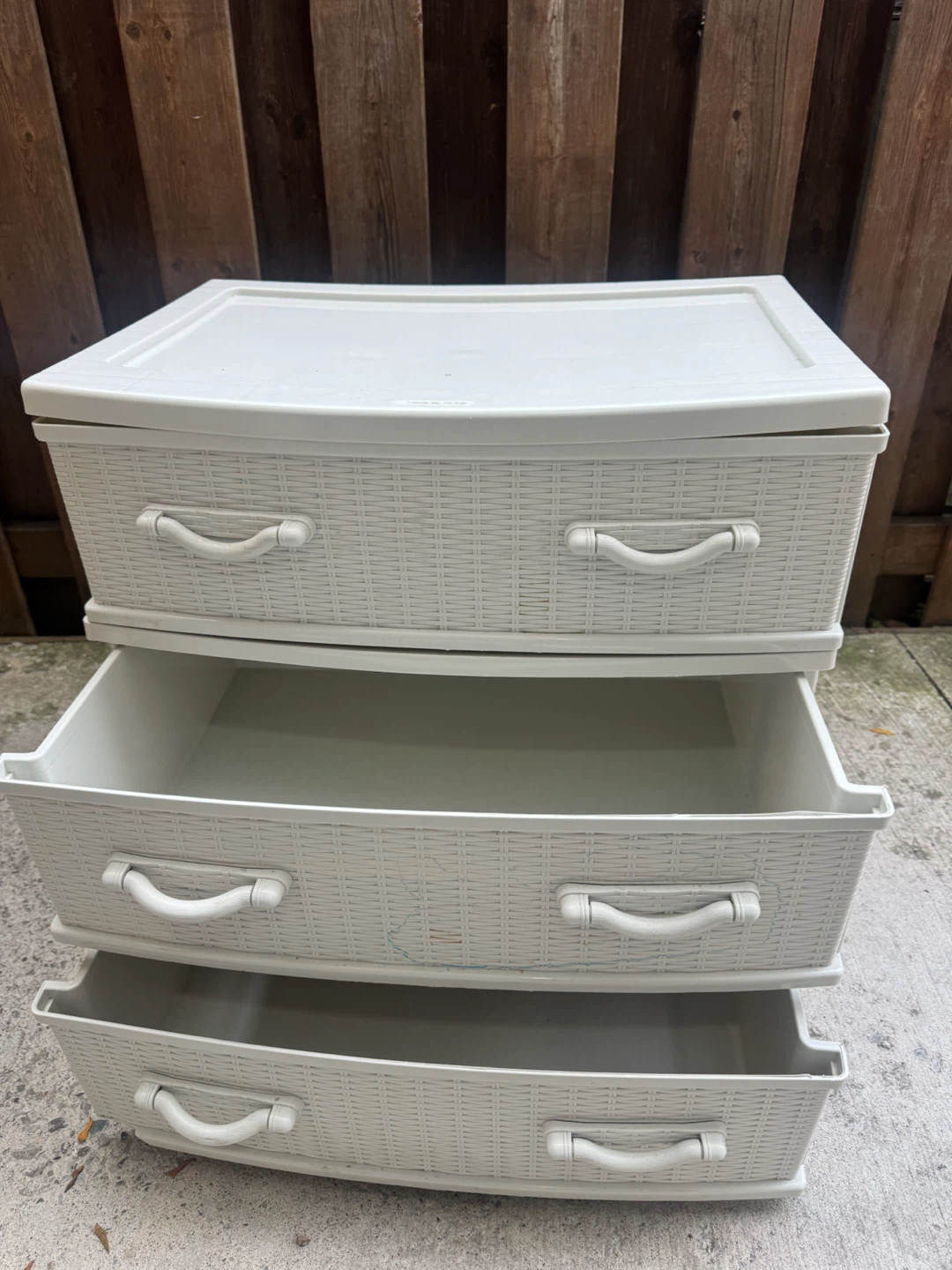 White 3-Drawer Plastic Storage Unit - photo 4
