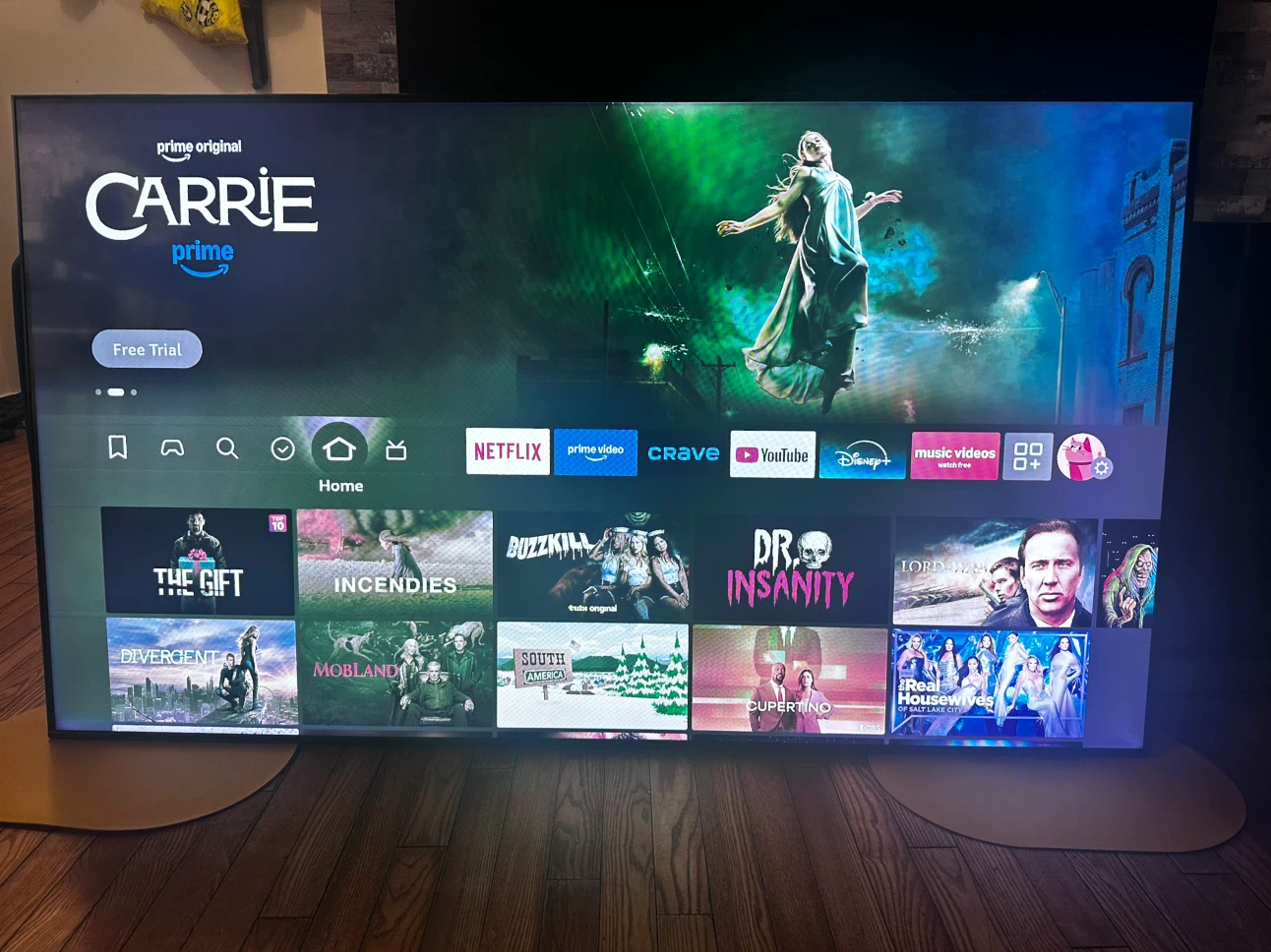Samsung 65 inch QLED TV QN65Q72AAF - photo 4