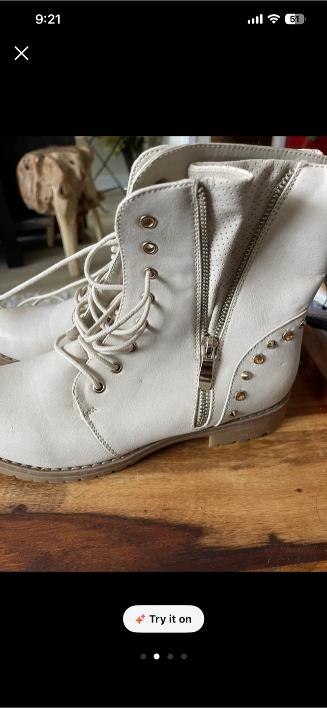 Cream Lace-Up Ankle Boots Size 39