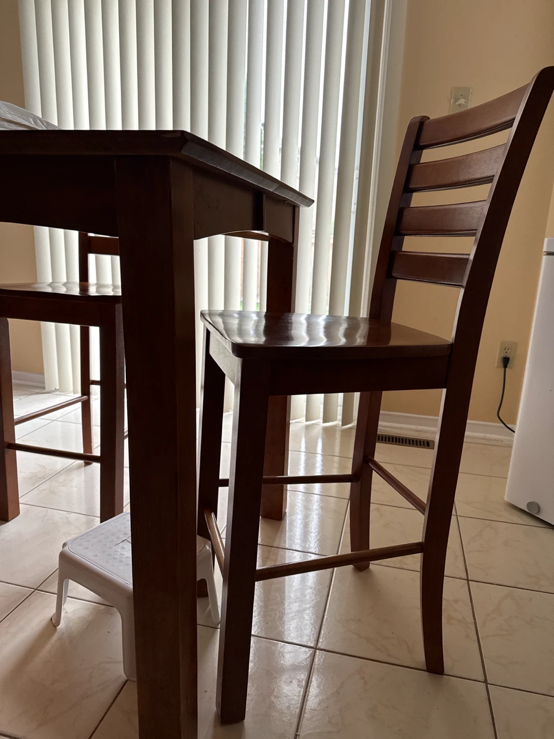 5-piece pub-style table and chairs with leaf and lazy Susan - photo 5