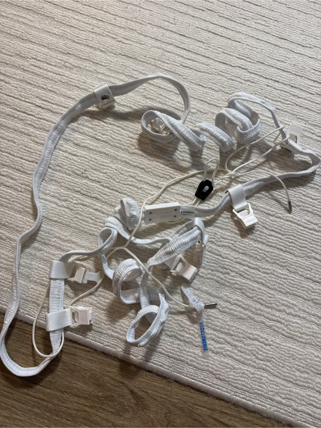 Bed Scrunchie Sheet Tightener