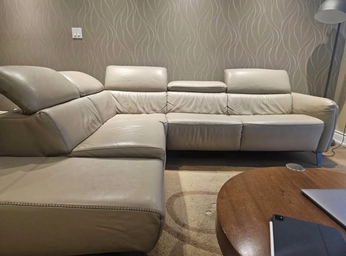 Giuseppe & Giuseppe Leather Couch