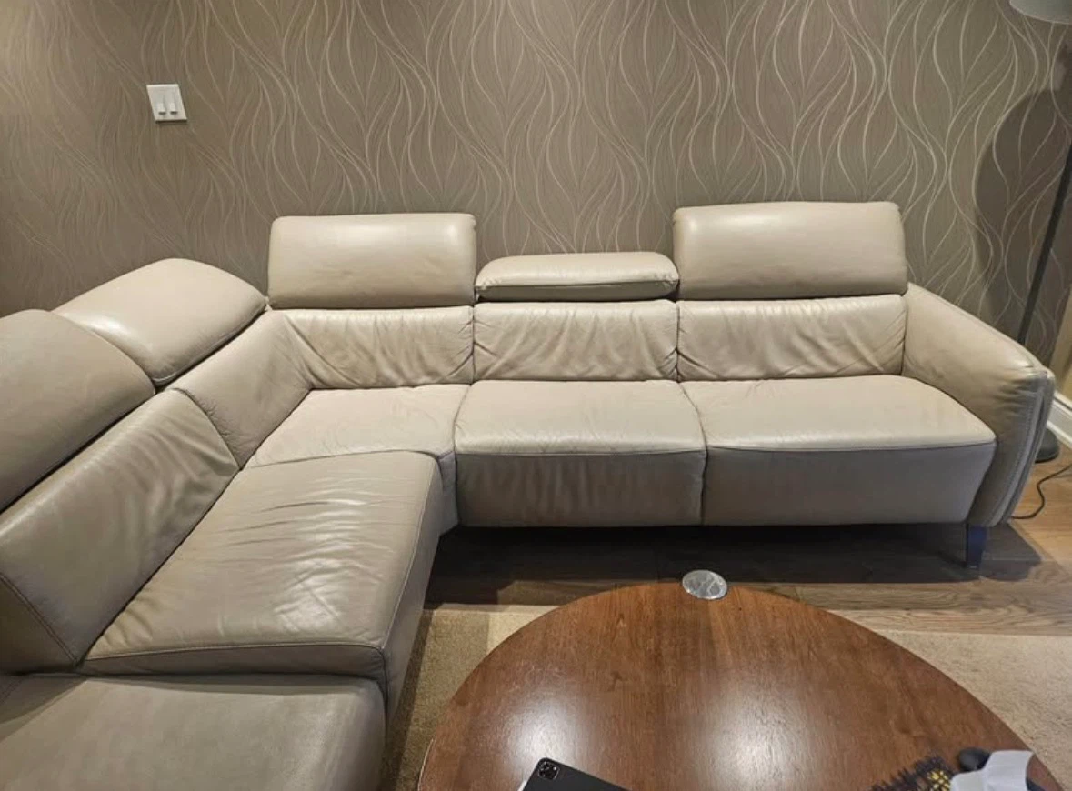 Giuseppe & Giuseppe Leather Couch - photo 5