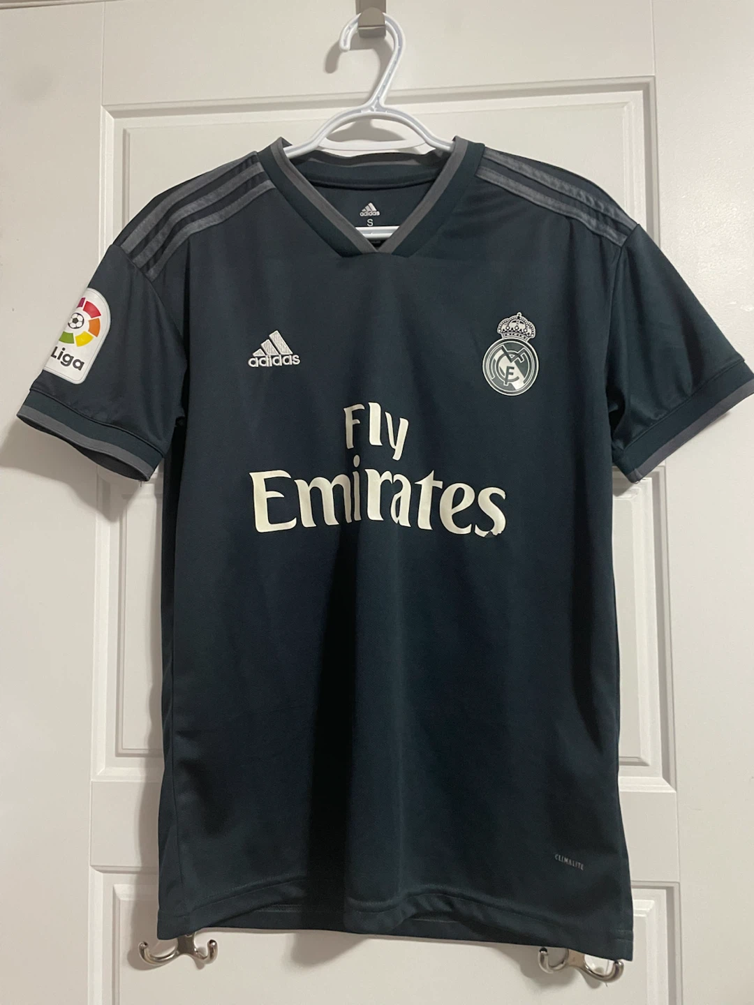 2018-19 Real Madrid away Jersey black and grey