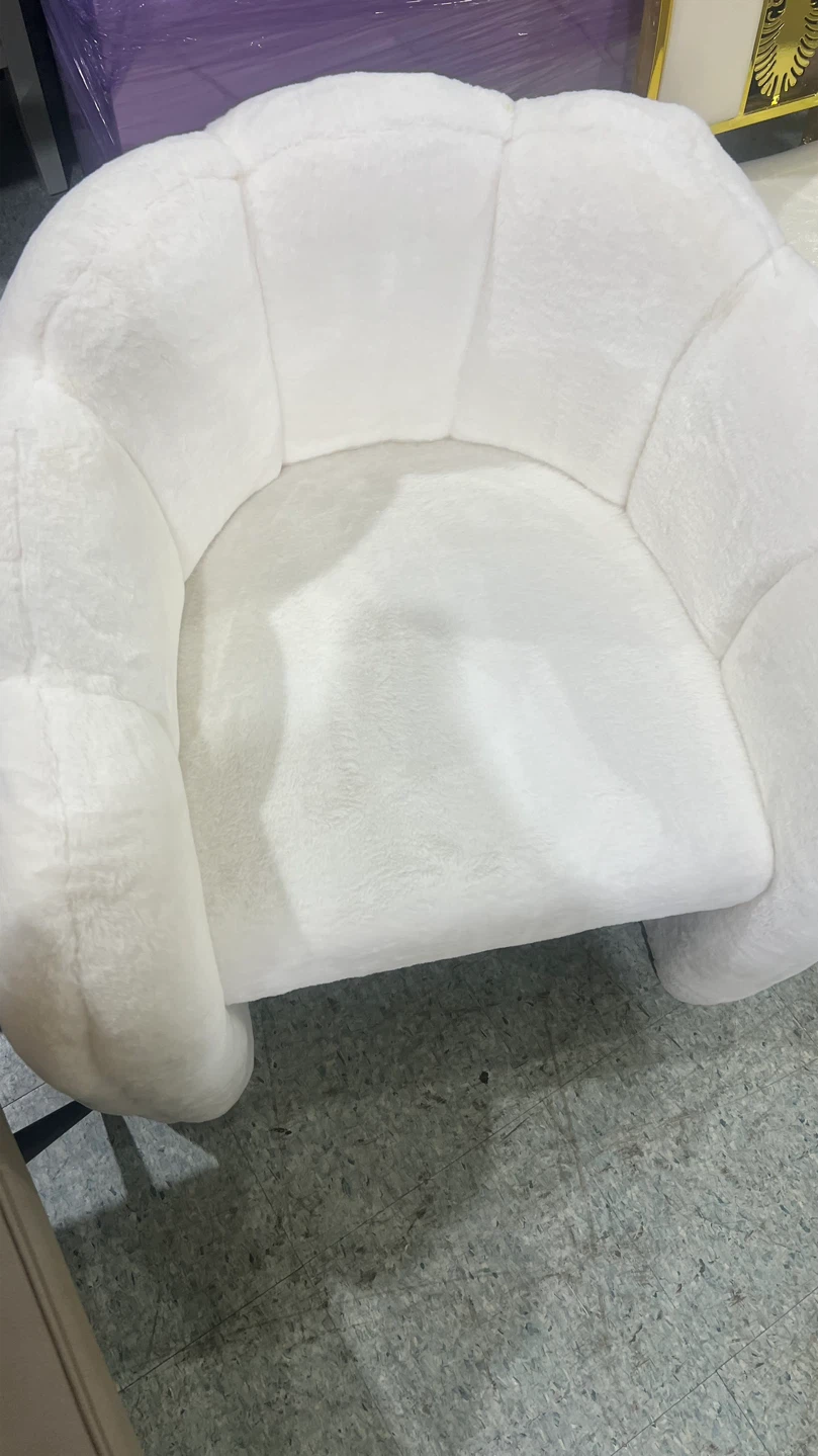 White Faux Fur Shell Accent Chair - photo 3