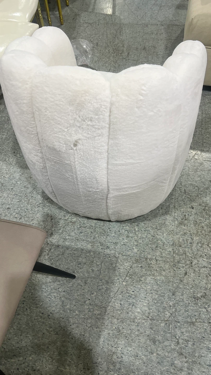 White Faux Fur Shell Accent Chair - photo 4