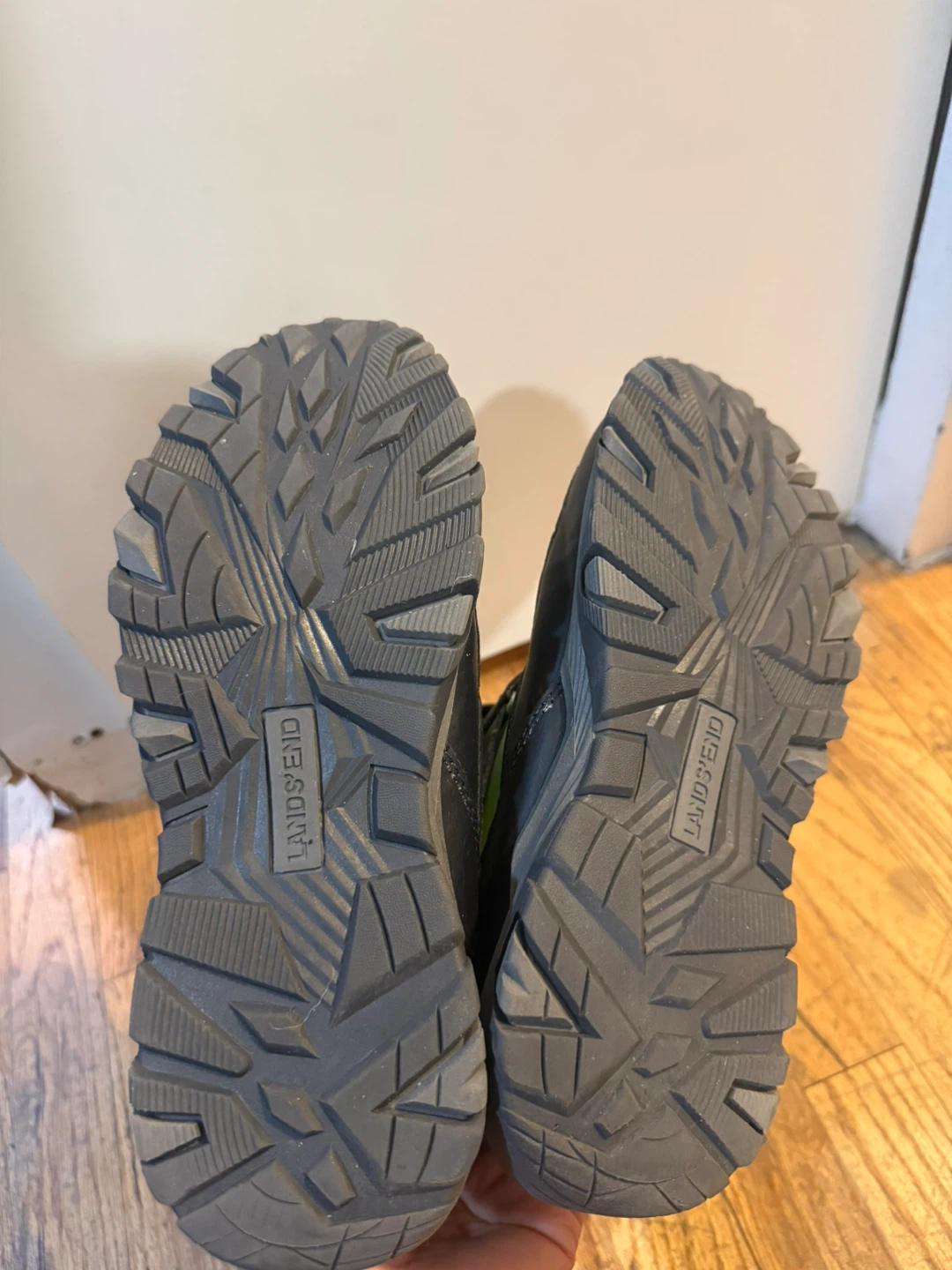 Lands' End Youth Snow Boots Size 6 - photo 3