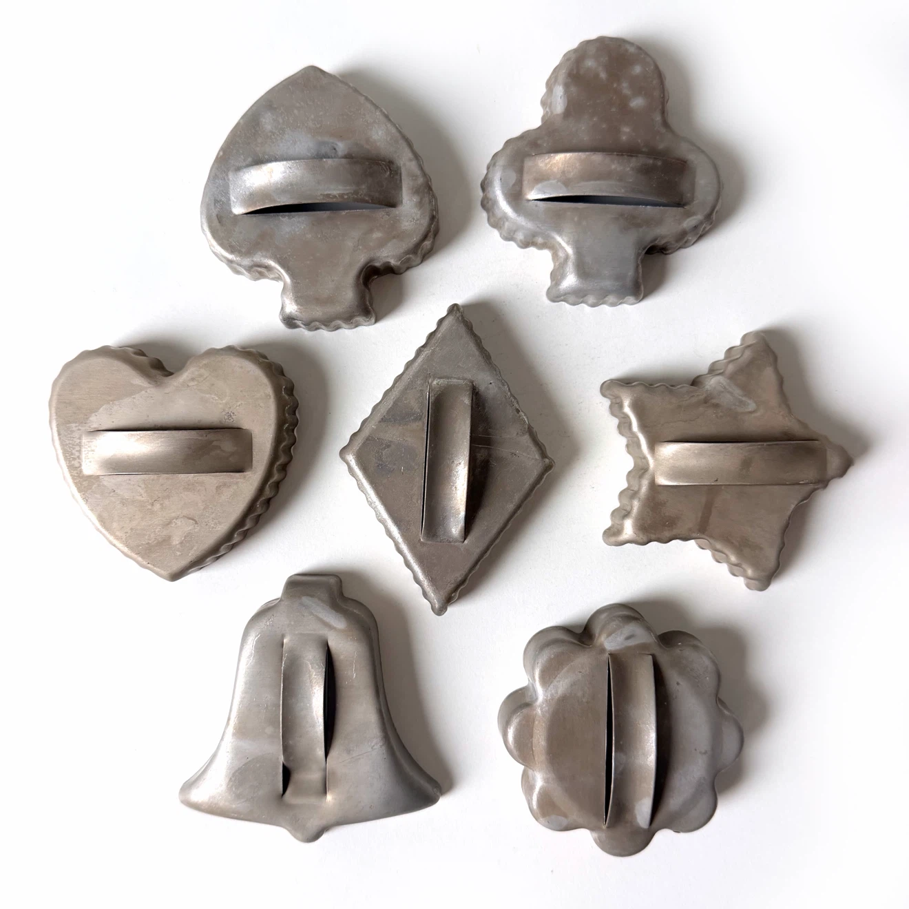 7x Vintage Cookie Cutters