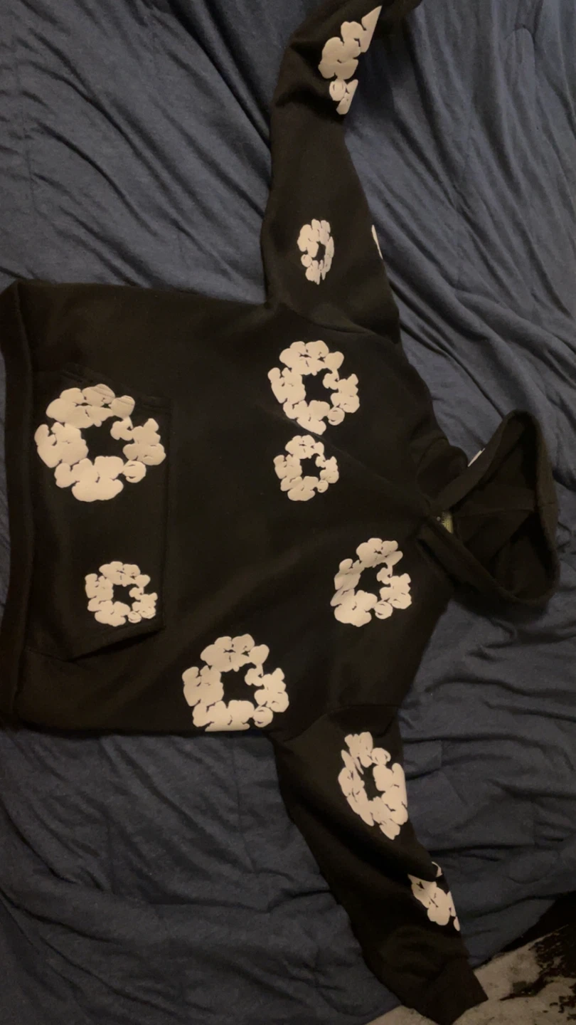 Denim Tears Cotton Wreath Hoodie - photo 2