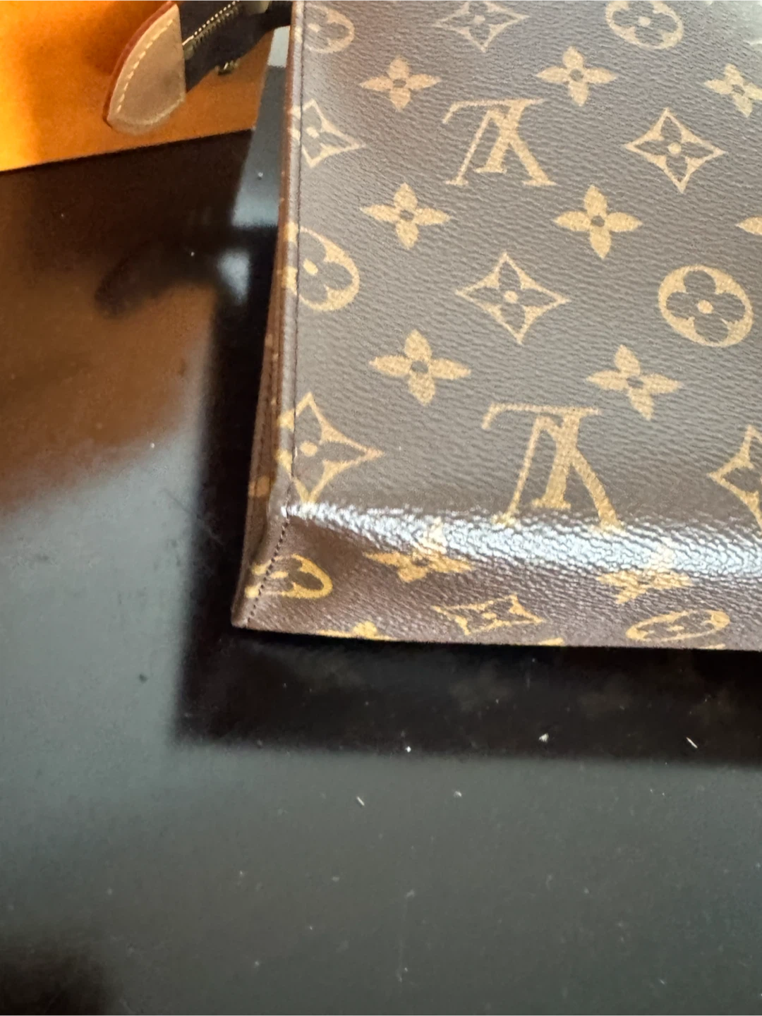 Louis Vuitton Monogram Toiletry Pouch euc 26 comes with receipt - photo 5