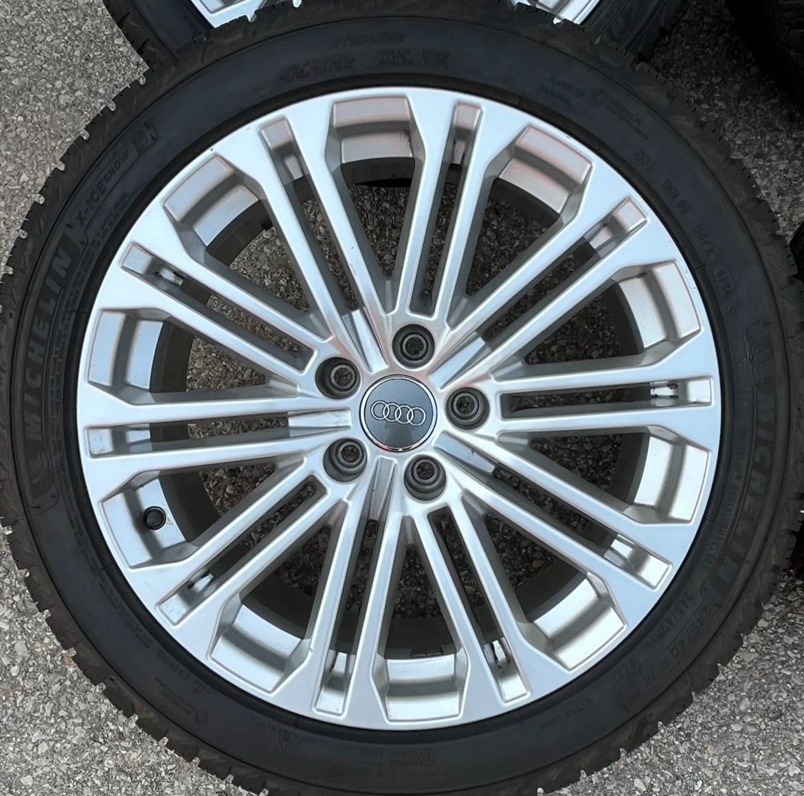 4 x 245/40/18 MICHLINE WINTER TIRES AND AUDI RIMS $1650 - photo 4