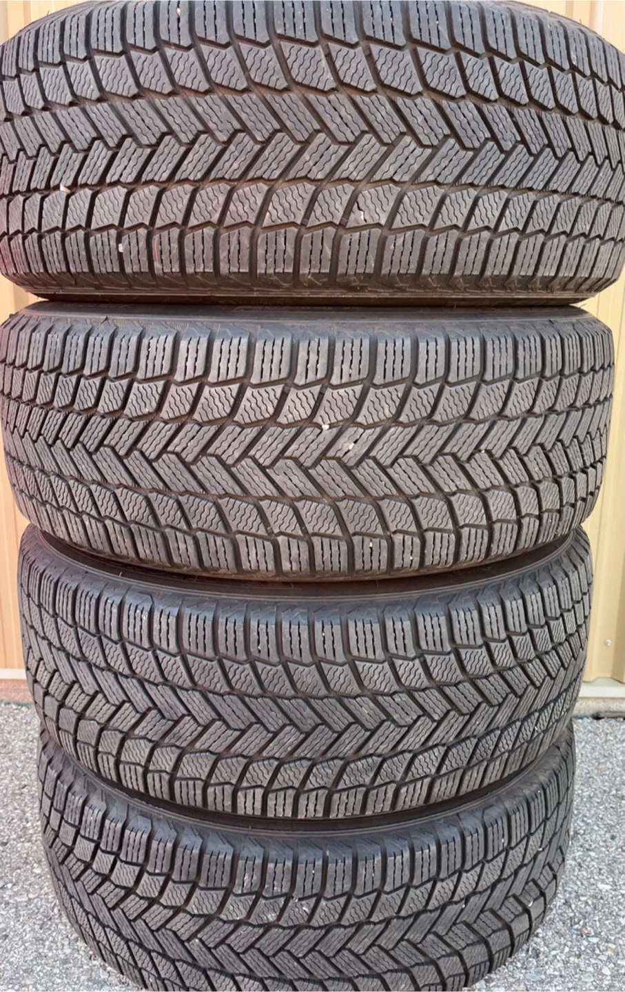 4 x 245/40/18 MICHLINE WINTER TIRES AND AUDI RIMS $1650 - photo 5