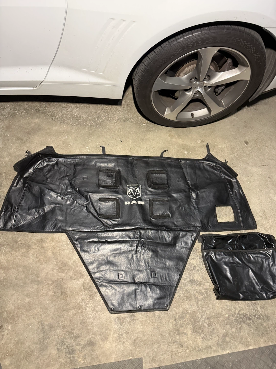 4th Gen RAM 2500 Front End Winter Grille Cover