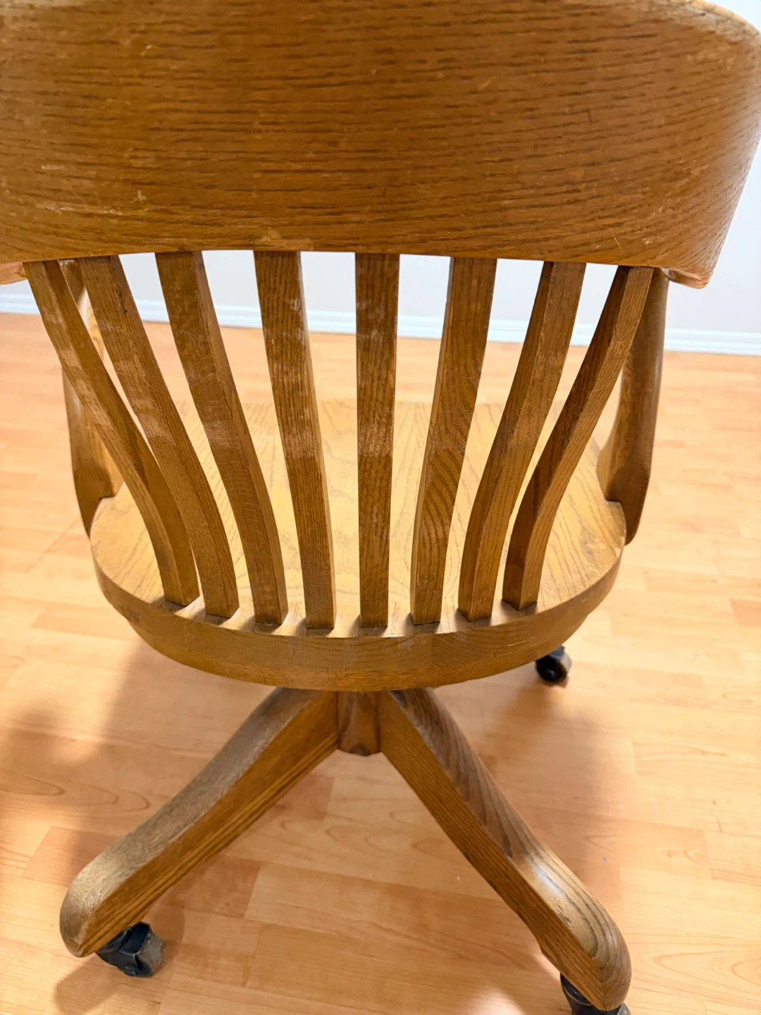 Vintage H. Krug Solid Oak Swivel Office Chair – Made in Canada - photo 3