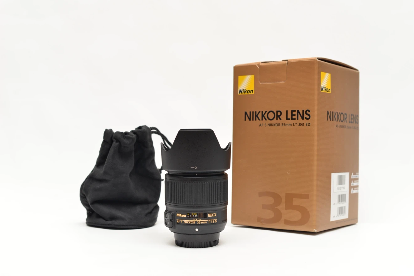 Nikon AF-S NIKKOR 35mm f/1.8G ED lens