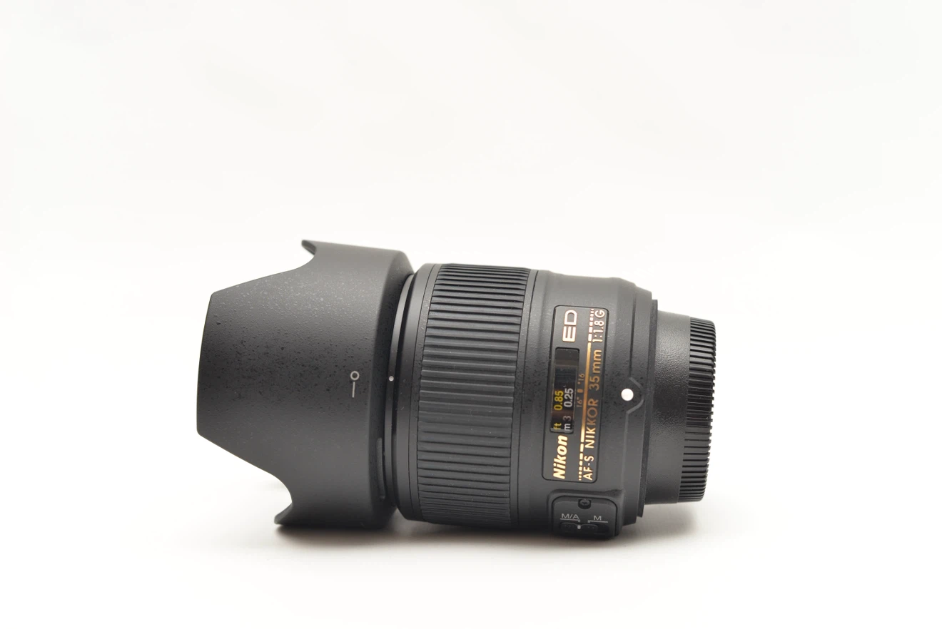 Nikon AF-S NIKKOR 35mm f/1.8G ED lens - photo 2