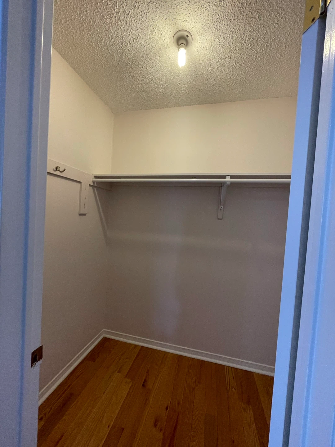 Room for rent - photo 5