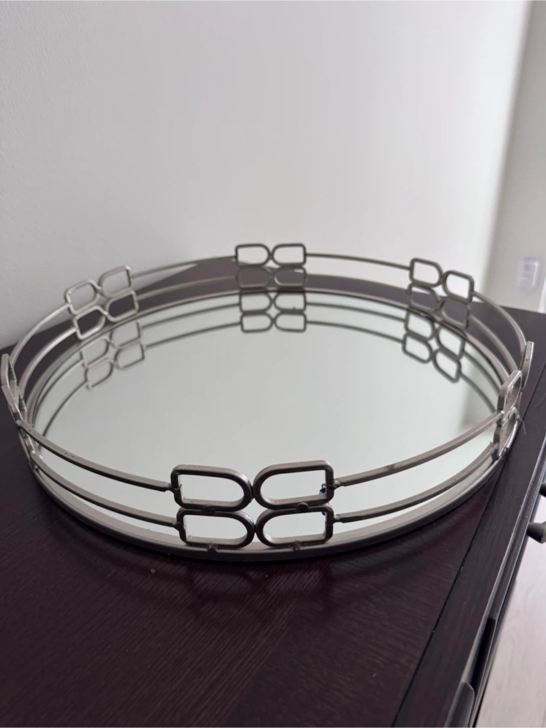 Decorative Round Mirrored Tray