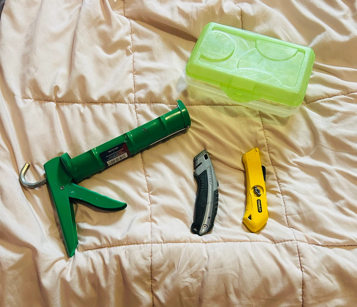 Caulk Gun and Two Stanley Utility Knives - photo 3