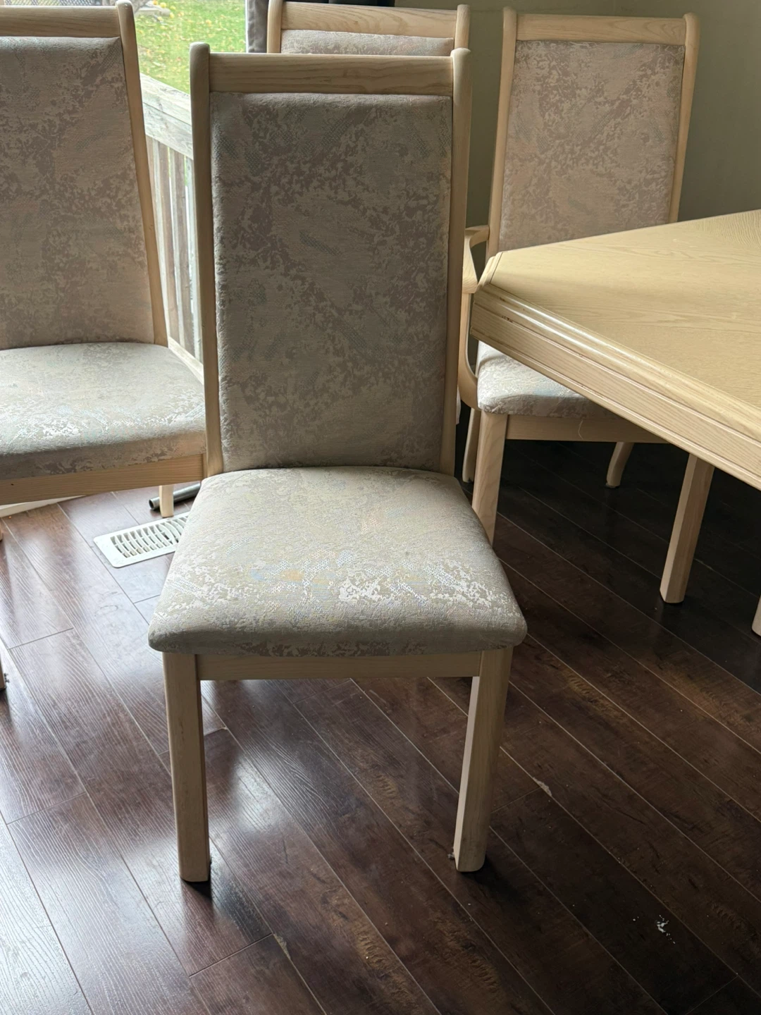 Dining Room Table and 8 Chairs - photo 5