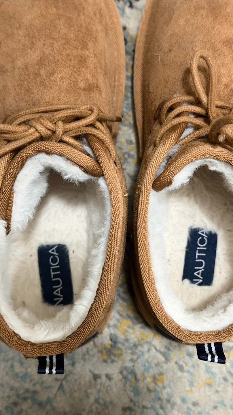 Nautica Boys’ Boots Tan. Size 4. Worn only once! - photo 3