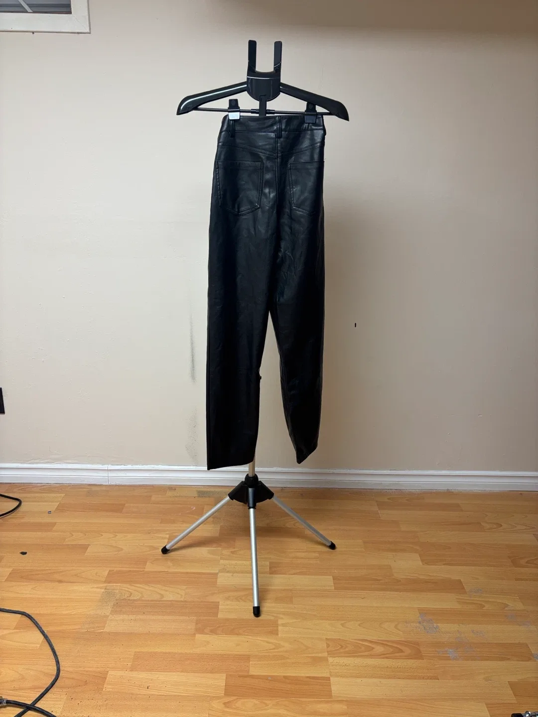 Dynamite Black Faux Leather Pants - photo 4