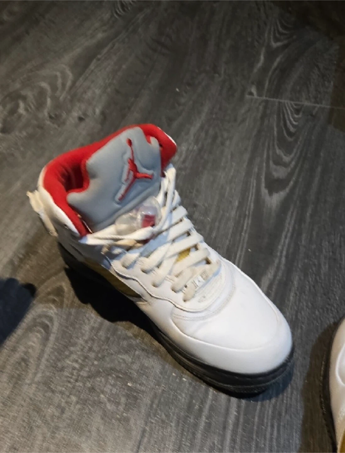 Nike Jordan Fusion 5 Sneakers