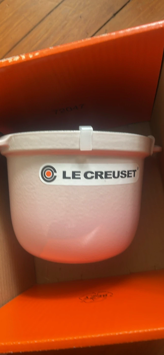 Le Creuset Rice Pot Shell Pink