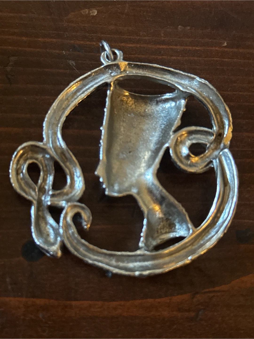 Vintage 1960s Egyptian Revival Queen Nefertiti Snake Pendant - photo 2