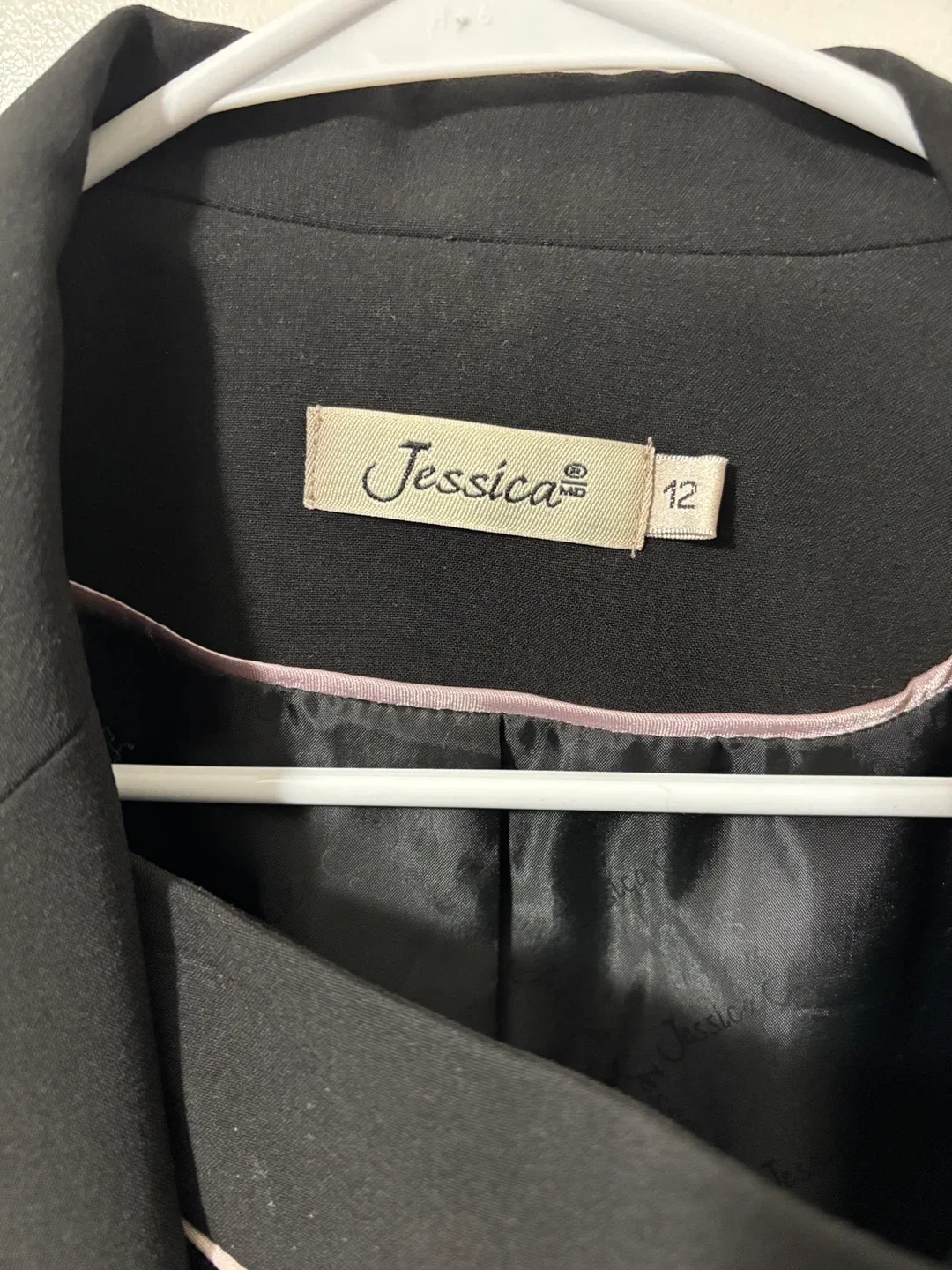 Jessica Black Suit Set Size 12 - photo 2