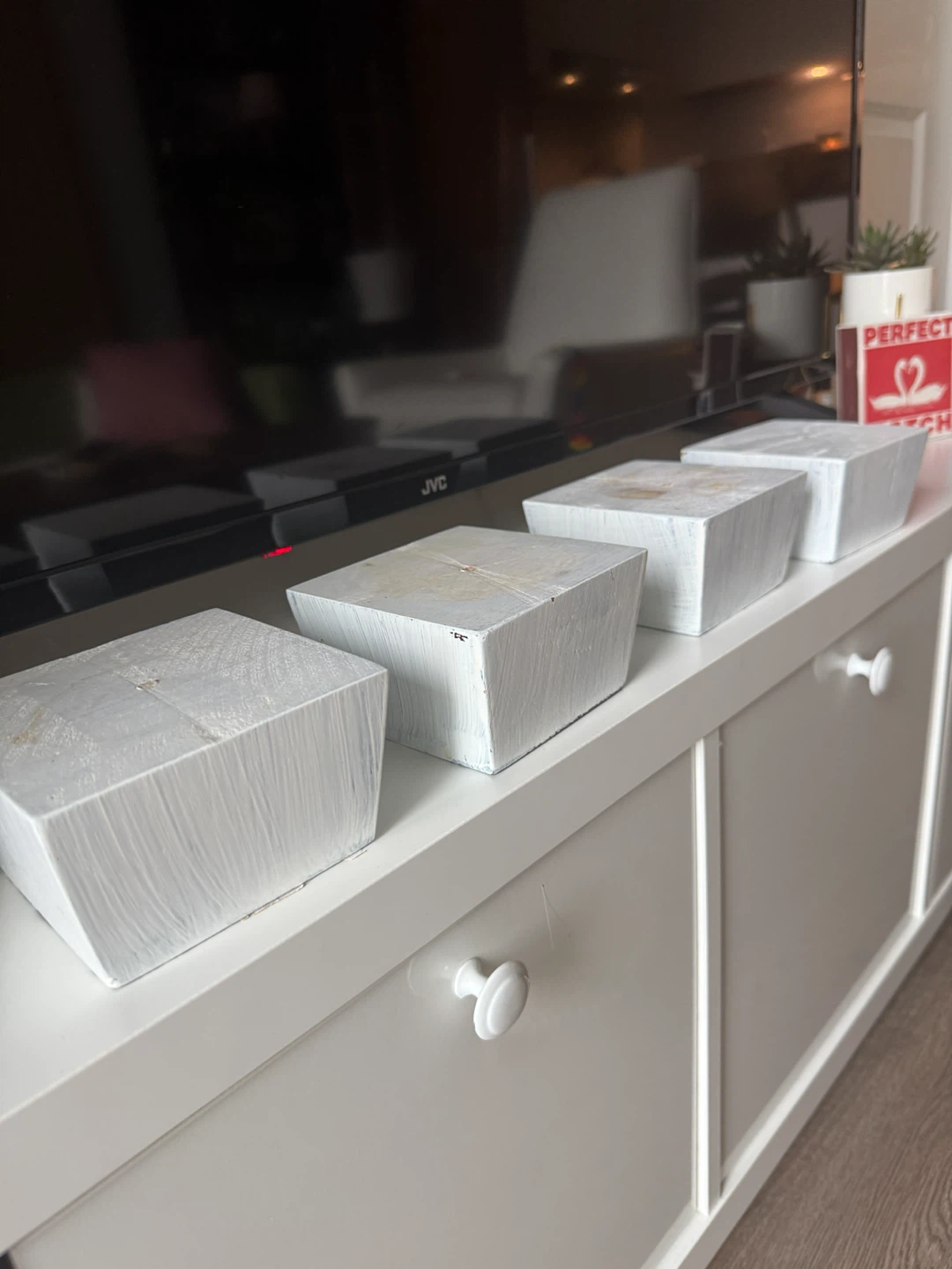 Free Stands - photo 2