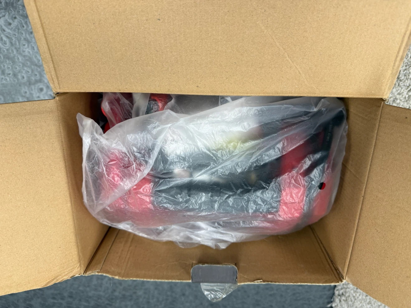 MotoMaster Booster Pack with Air Compressor - photo 5