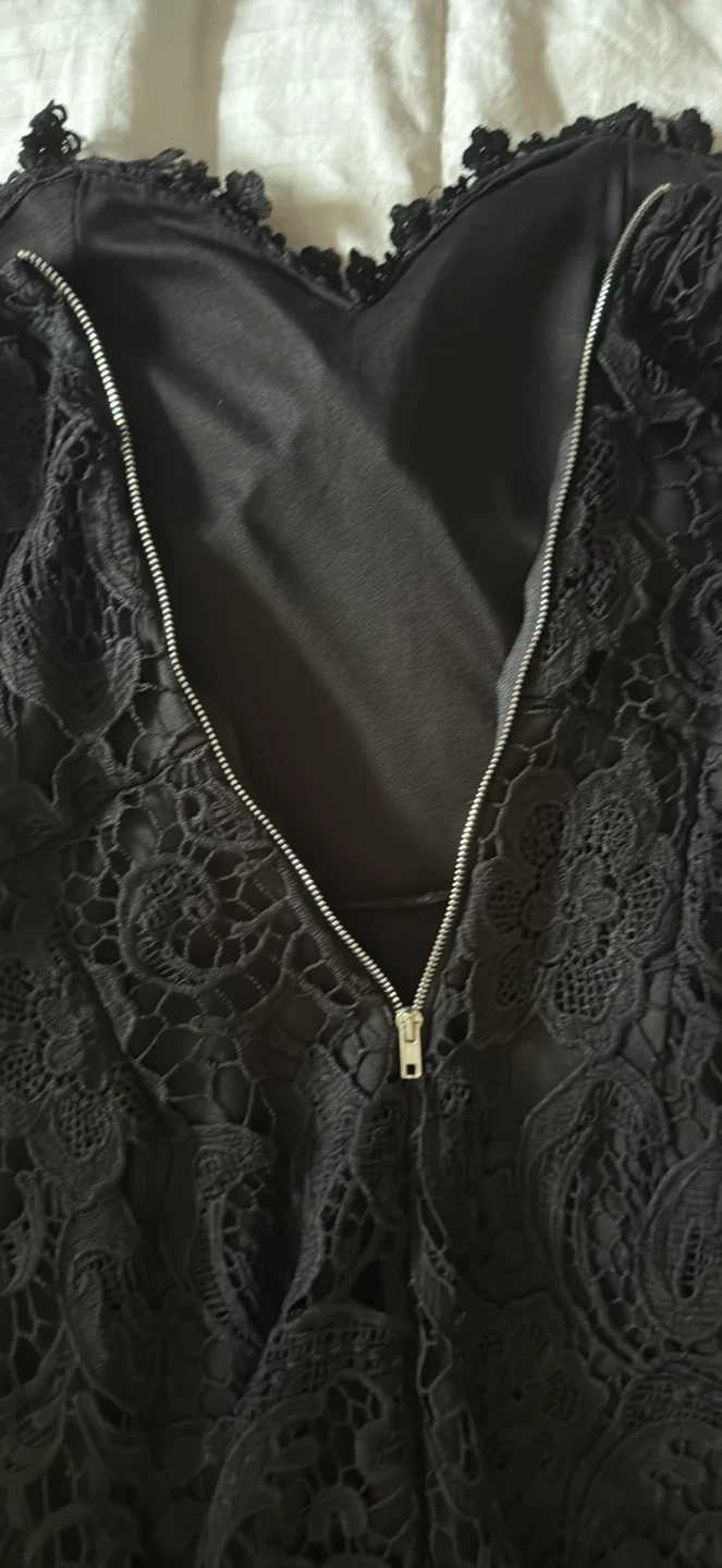 Black Lace dress - photo 5