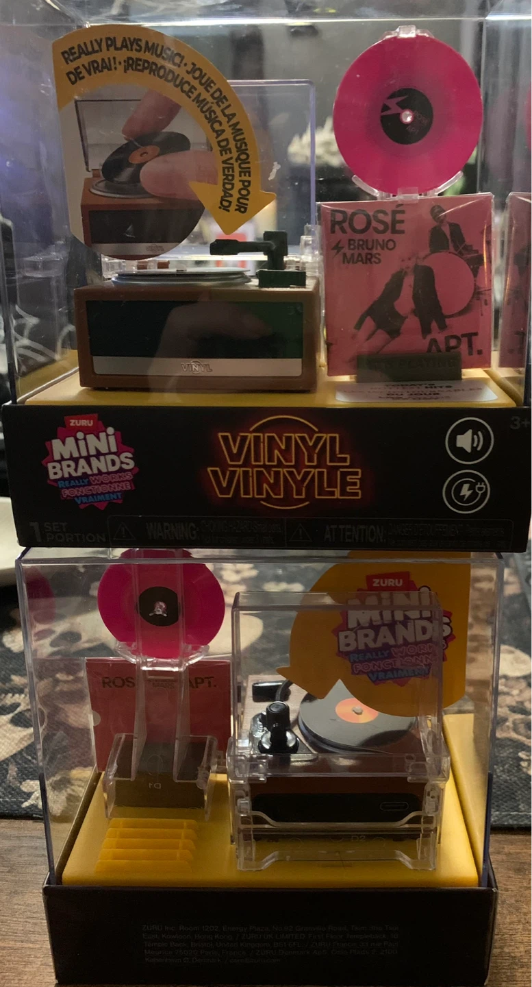 Mini Brands Really Works Vinyl Playset Series 1