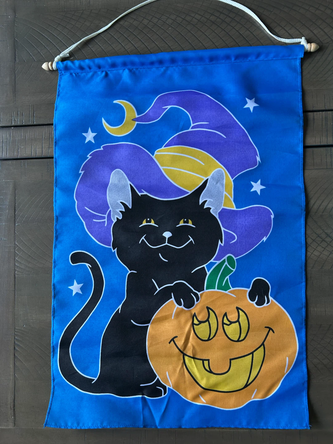 Halloween Themed Wall Hanging /Flag, never used - photo 2