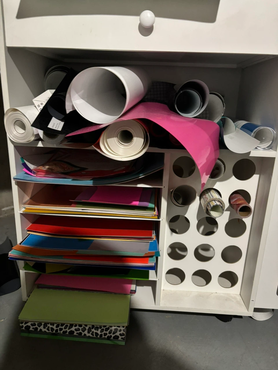 Cricut Explore 3 with Craft Storage and Tools - photo 3