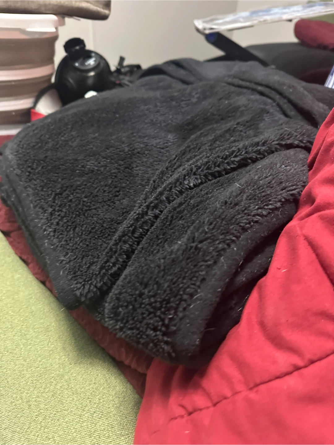 Two Soft Textured Throws - photo 3