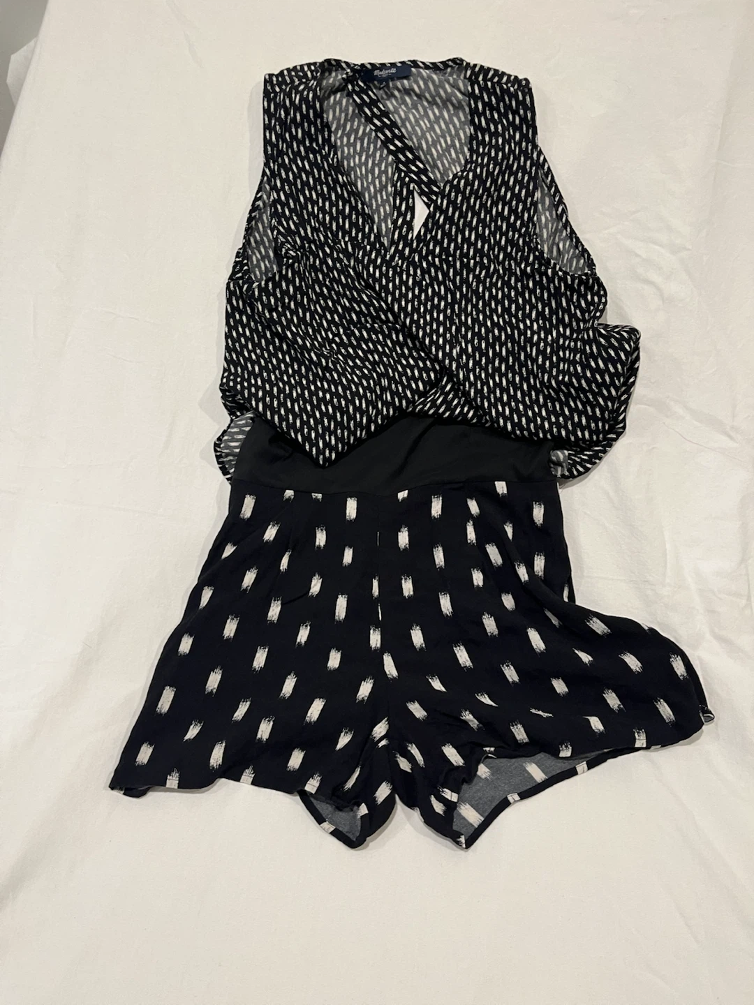 Madewell Black and White Printed Romper - photo 2