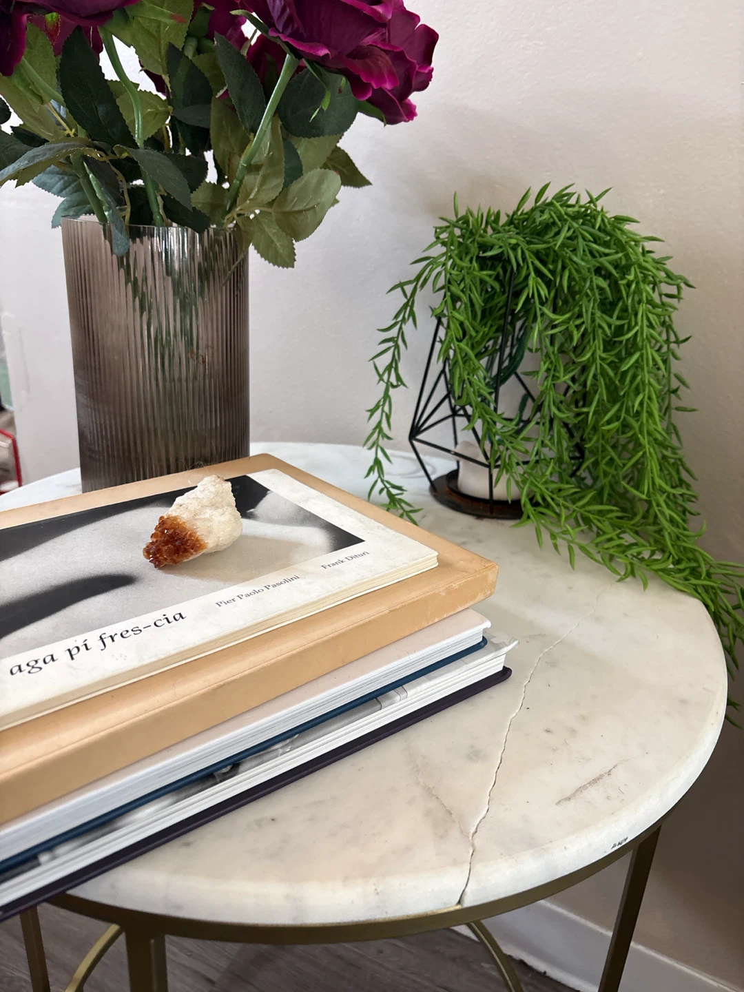 Round Marble Top Side Table - photo 2