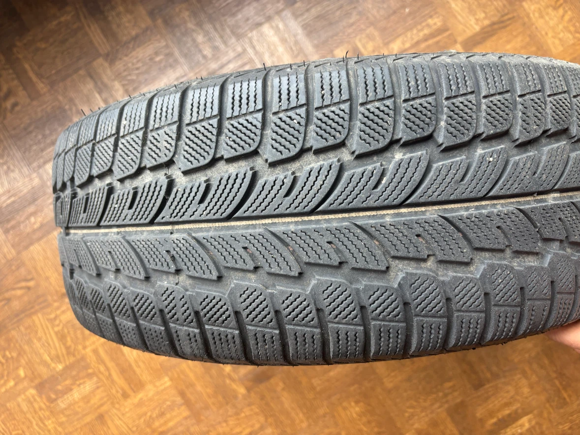Goodride Royalsnow 205/55R16 Winter Tire on Steel Rim - photo 3
