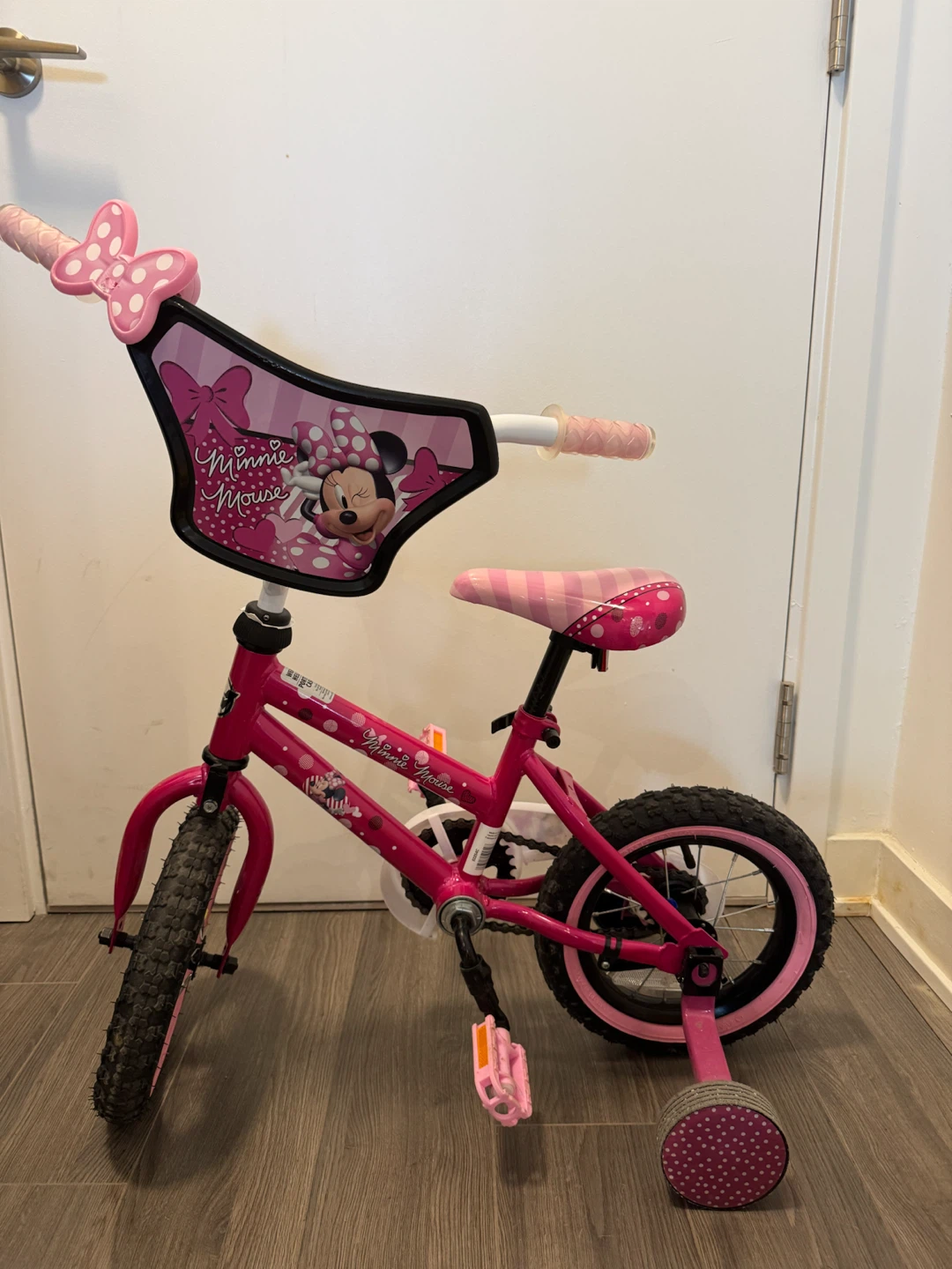 Minnie Mouse Kids Bike