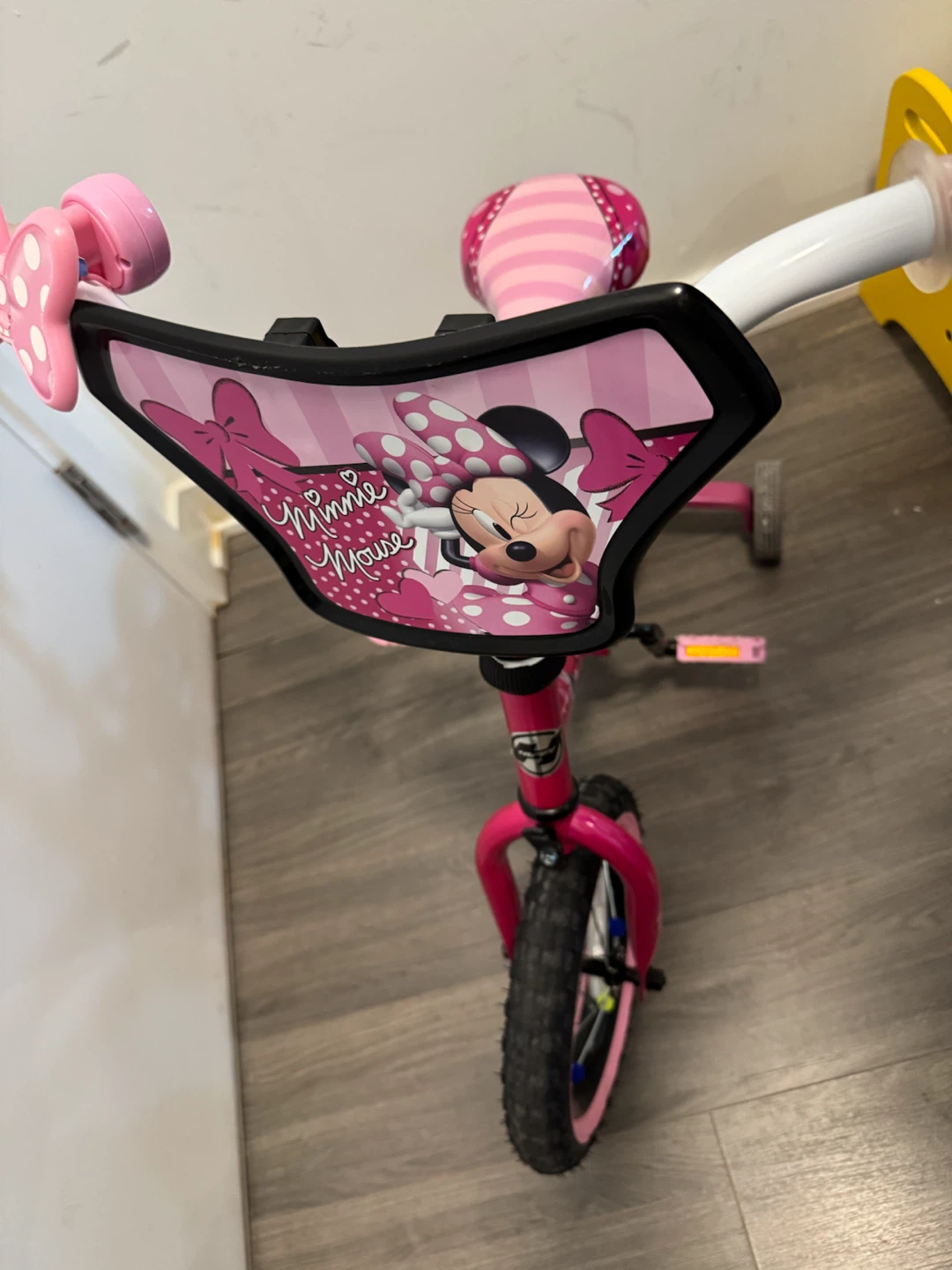 Minnie Mouse Kids Bike - photo 5
