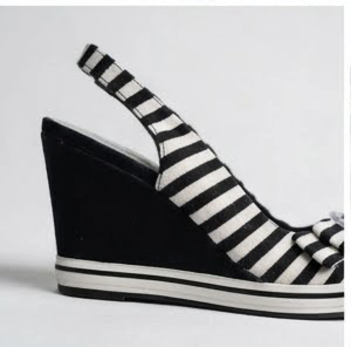 Bravo Browns Nautical Striped Wedge Slingbacks | Size 37 - photo 4