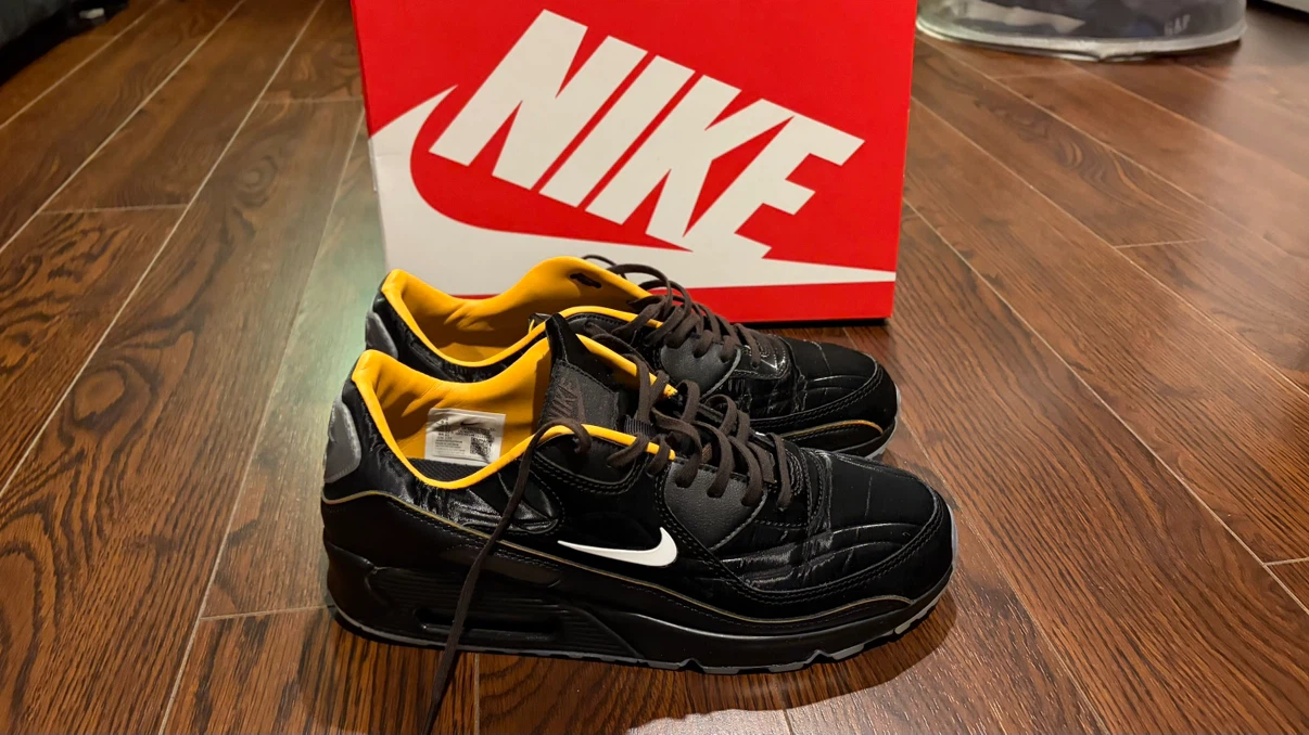 Nike Air Max 90 SE Black / White - Gold Leaf Black / 9.5 - photo 3