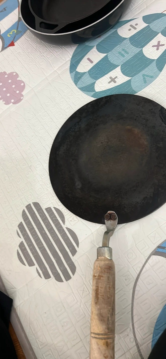 Cast Iron Roti Tawa with Wooden Handle - photo 2
