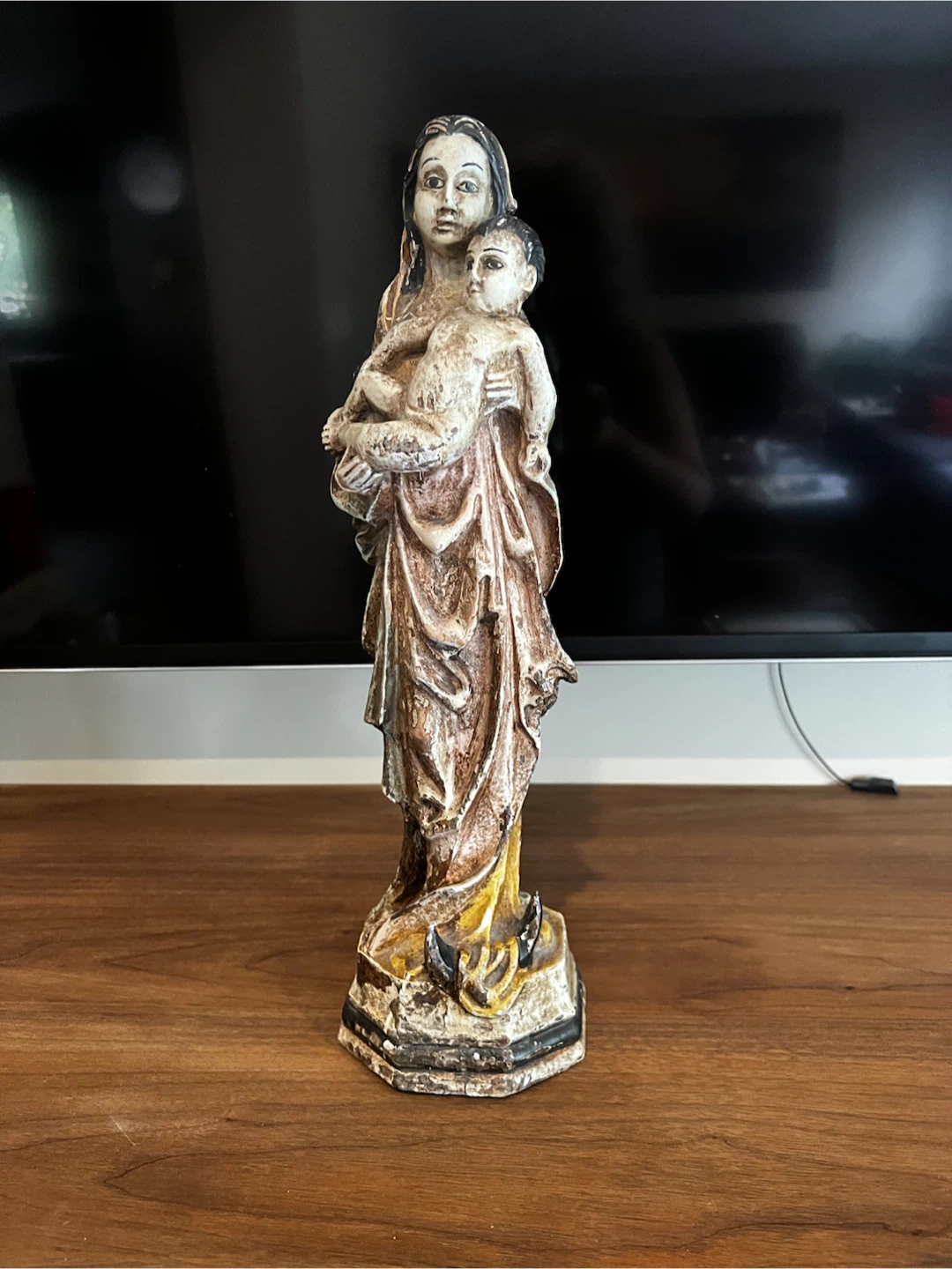 Antique Wooden Carving of Madonna and Child - photo 4