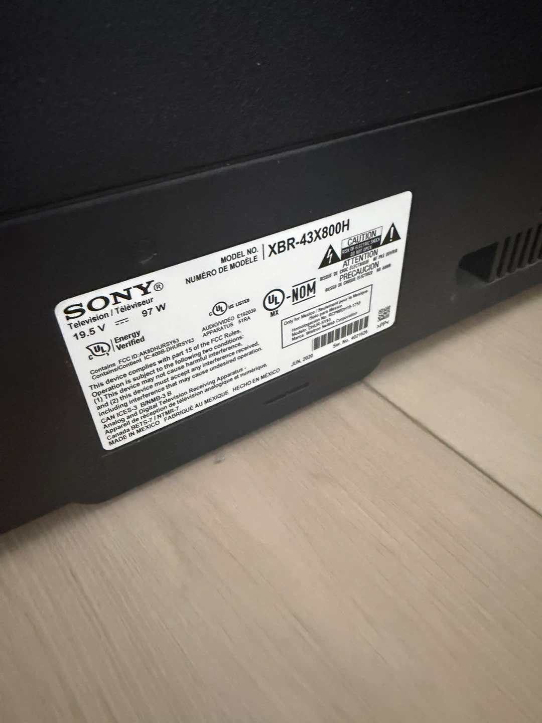 Sony XBR-43X800H 43-inch TV - photo 2