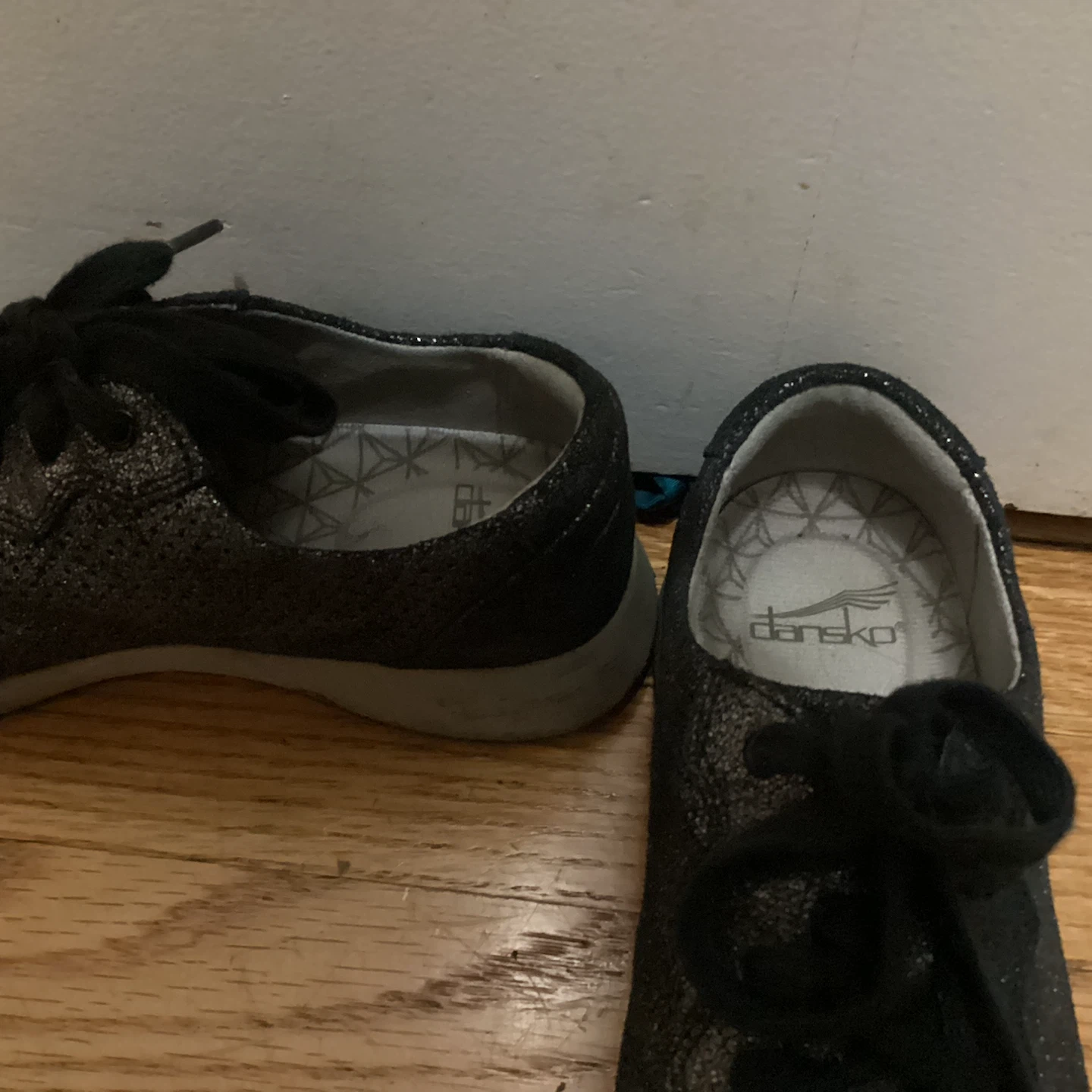 Size 5.5 Dansko Women's Black Glitter Sneakers - photo 2