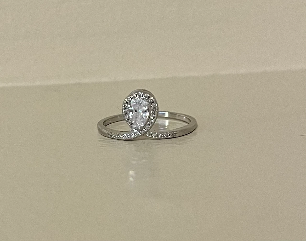 New Ring (Size 8)