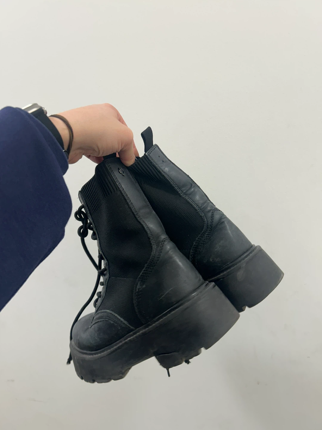Black platform lace-up combat boots - photo 3